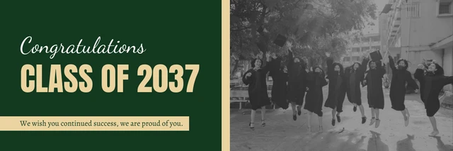 Green And Gold Modern Minimalist Class Graduation Banner Template